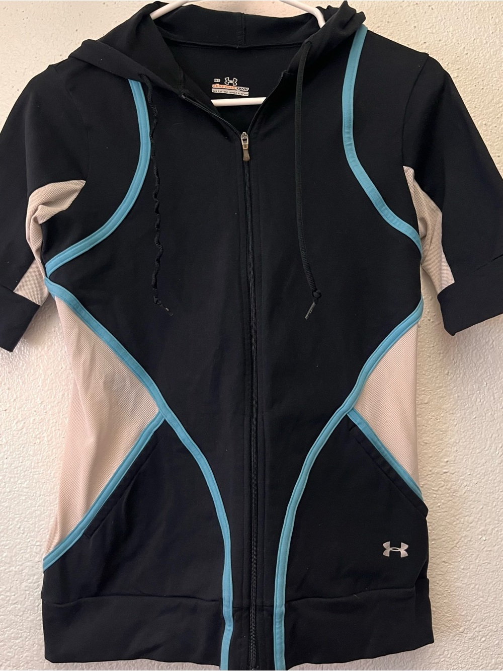 Under Armour Black and Cream Short-Sleeve Zip Hoodie with Blue Trim